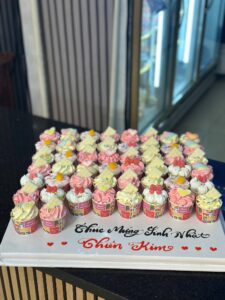 Set cupcake của tiệm Hoa Biển